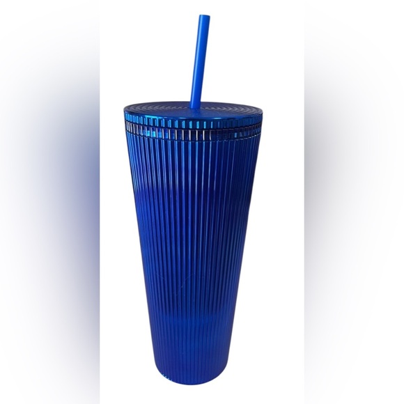 Starbucks Blue Chrome Pleated Metallic Looking Cold Tumbler Venti 24 oz. - Picture 2 of 4